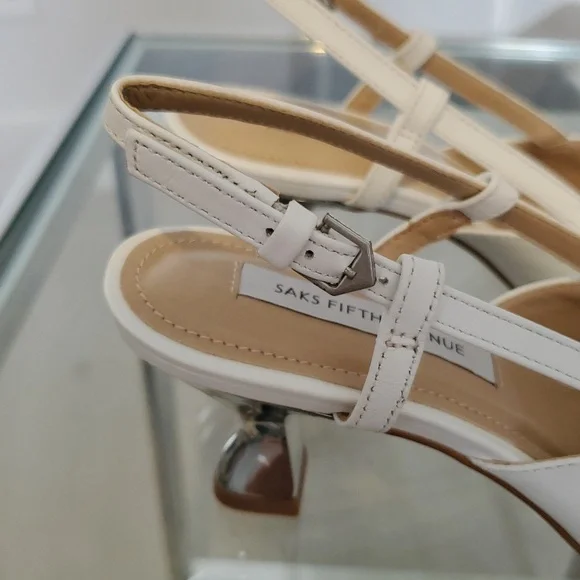 Saks 5thAve White Leather Slingback With Chrome 2” Heel Size 6 like new no box - Picture 8 of 8